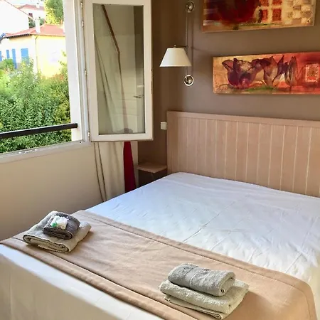 93 Carnot Cannes شقة كان